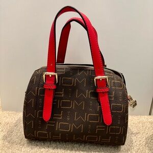 Brand New Women‘s leather Handbag Top Handled Crossbody, Monogram Brown & Red